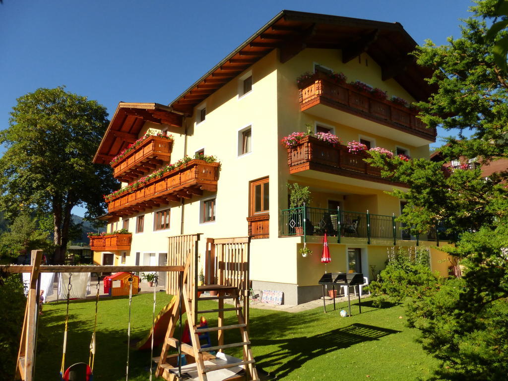 Hotel Pension Barbara Sankt Martin am Tennengebirge Exteriör bild